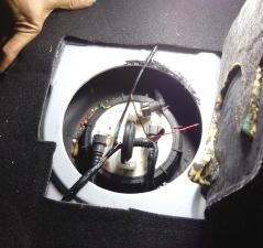 老鼠咬斷車輛電纜